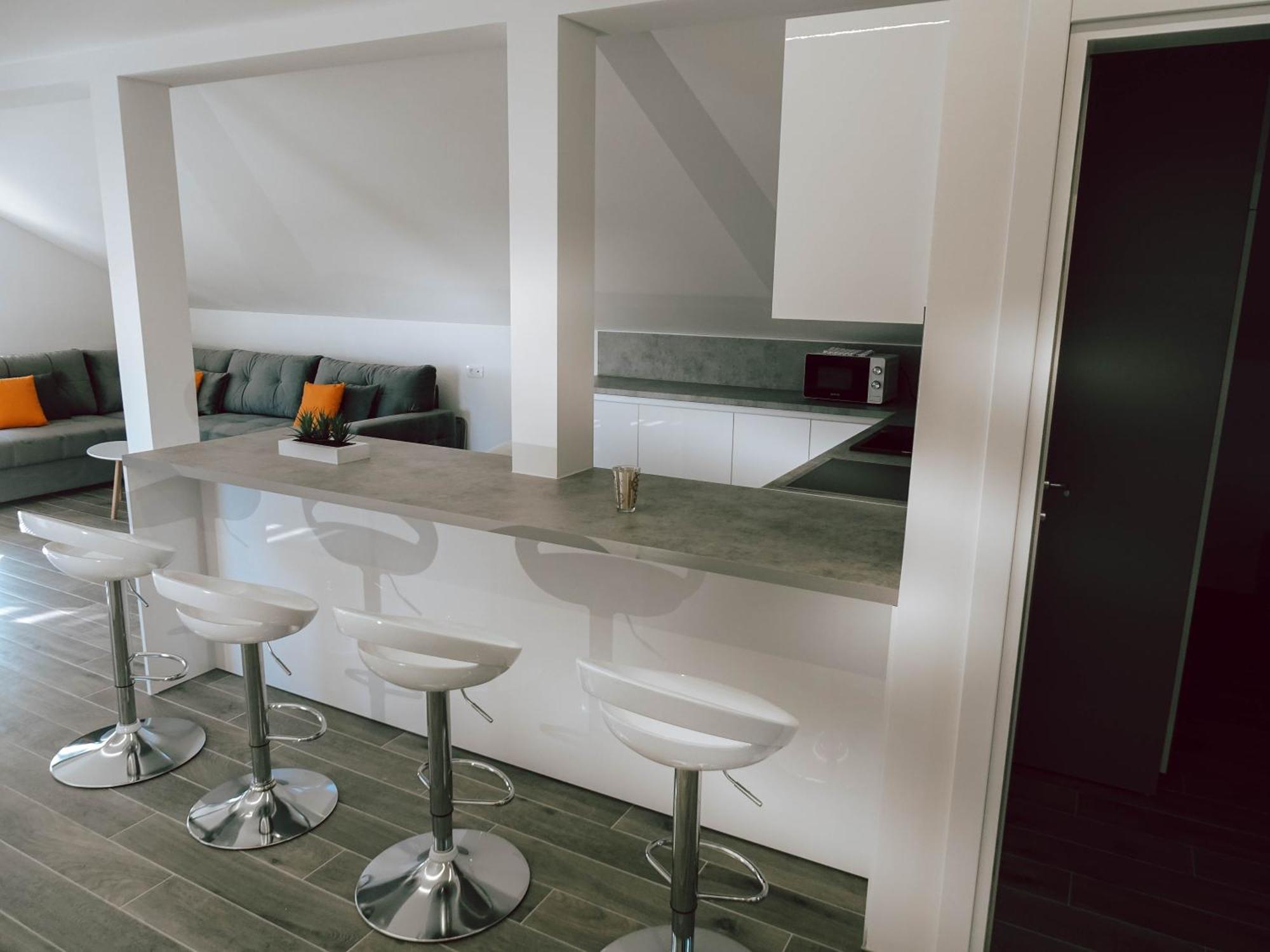 Apartment Drazena โตรกีร์ ภายนอก รูปภาพ
