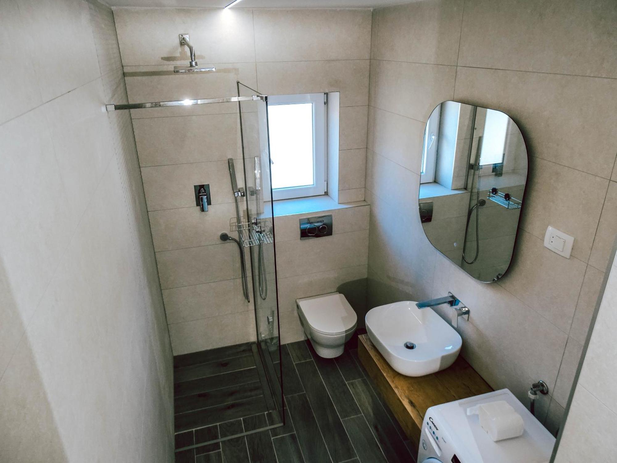 Apartment Drazena โตรกีร์ ภายนอก รูปภาพ