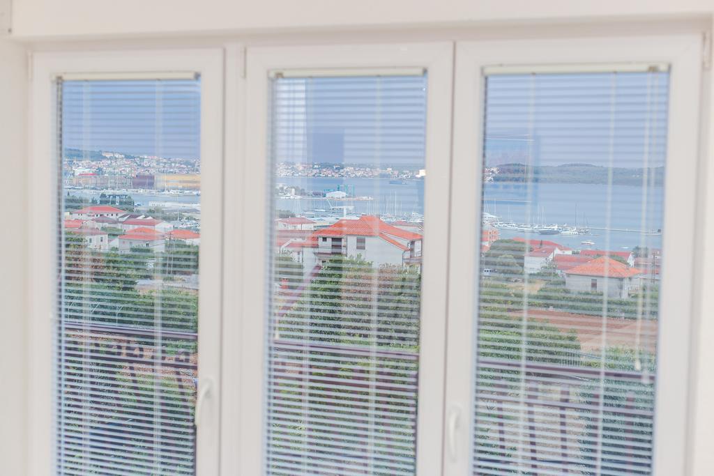 Apartment Drazena โตรกีร์ ภายนอก รูปภาพ